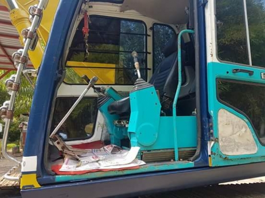KOBELCO SK200-3 เครื่องดี ปั้มดี ทำงานดีไม่มีโหลด ช่วงล่างเต็มใหม่หมด เอกสารอินวอย สภาพดีมาก พร้อมใช KOBELCO SK200-3 เครื่องดี ปั้มดี ทำงานดีไม่มีโหลด ช่วงล่างเต็มใหม่หมด เอกสารอินวอย สภาพดีมาก พร้อมใช
