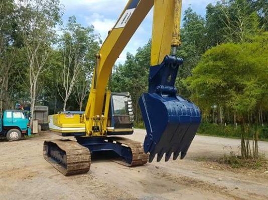 KOBELCO SK200-3 เครื่องดี ปั้มดี ทำงานดีไม่มีโหลด ช่วงล่างเต็มใหม่หมด เอกสารอินวอย สภาพดีมาก พร้อมใช