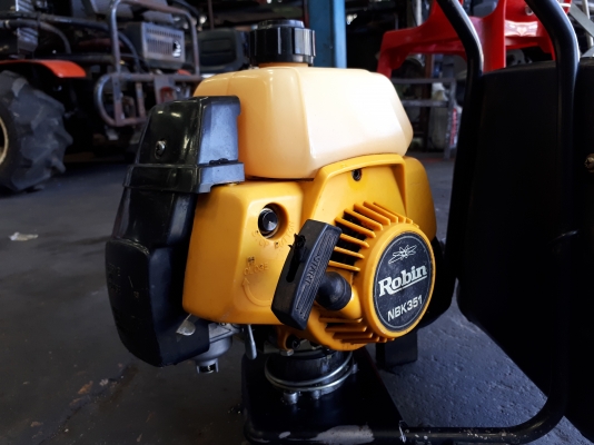 เครื่องตัดหญ้าหางอ่อน Robin NBK351 แท้นำเข้าจากญี่ปุ่น