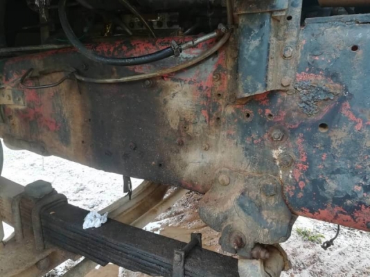 ขาย 385,000 บาท ISUZU ROCKY 2 เพลาดั้ม สโลว์กลาง เครื่อง 6HE1-195 แรง หัวผุ ยางดี คัสชีสวย. ช่วงล่างใหญ่ 210 เอกสารเล่มทะเบียน  รถอยู่ จ.กาฬสินธ์ โทร&amp;ไอดีไลน์ 0610710295