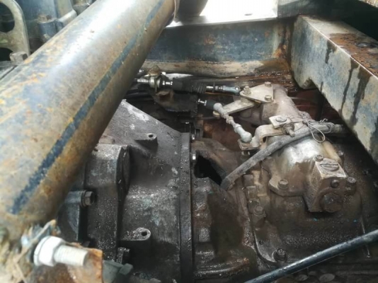 ขาย 385,000 บาท ISUZU ROCKY 2 เพลาดั้ม สโลว์กลาง เครื่อง 6HE1-195 แรง หัวผุ ยางดี คัสชีสวย. ช่วงล่างใหญ่ 210 เอกสารเล่มทะเบียน  รถอยู่ จ.กาฬสินธ์ โทร&amp;ไอดีไลน์ 0610710295