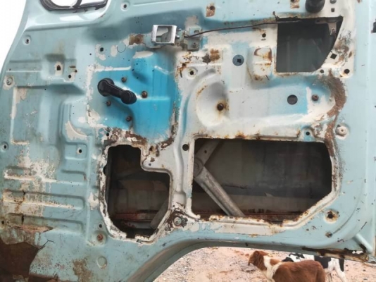 ขาย 385,000 บาท ISUZU ROCKY 2 เพลาดั้ม สโลว์กลาง เครื่อง 6HE1-195 แรง หัวผุ ยางดี คัสชีสวย. ช่วงล่างใหญ่ 210 เอกสารเล่มทะเบียน  รถอยู่ จ.กาฬสินธ์ โทร&amp;ไอดีไลน์ 0610710295