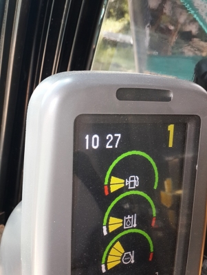 ขาย cat320D รถสวยเดิมพร้อมใช้ สภาพสมบรูณ์ สนใจติดต่อสอบถาม 092-3309229 อีด