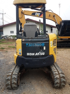ขายรถขุด komatsu pc30MR-2 รถนำเข้าจากประเทศญี่ปุ่นไม่เคยใช้งานในไทย สนใจติดต่อ 092-3309229 อีด