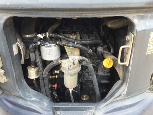 ขายรถขุด komatsu pc30MR-2 รถนำเข้าจากประเทศญี่ปุ่นไม่เคยใช้งานในไทย สนใจติดต่อ 092-3309229 อีด