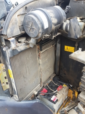 ขายรถขุด komatsu pc30MR-2 รถนำเข้าจากประเทศญี่ปุ่นไม่เคยใช้งานในไทย สนใจติดต่อ 092-3309229 อีด