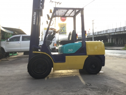 ขาย โฟลคลิฟท์ โคมะสุ ขีด 14 ดีเซล 3 ตัน เสา 4 เมตร ติดฮิ้ ขาย โฟลคลิฟท์ โคมะสุ ขีด 14 ดีเซล 3 ตัน เสา 4 เมตร ติดฮิ้