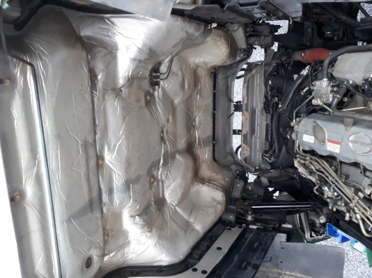 ขายเทลเล่อร์สิบล้อสองเพลา ซีรี่ 700