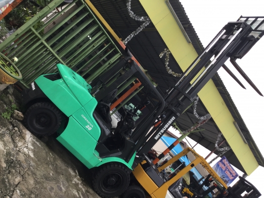 ขาย. โฟรคลิฟท์   มิตซูบิชิ แกนเดีย 3. ตัน เบนซิน