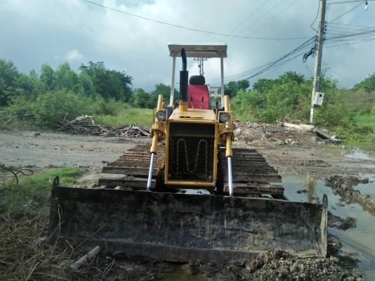 ขายแทร็กเตอร์D2-6 PL สไลด์3ทิศทาง สภาพสวยพร้อมใช้งาน เครื่องดีช่วงล่างดี ใบแทร็กเต็ม ราคาต่อรองคุยกันได้ โทร0616613023