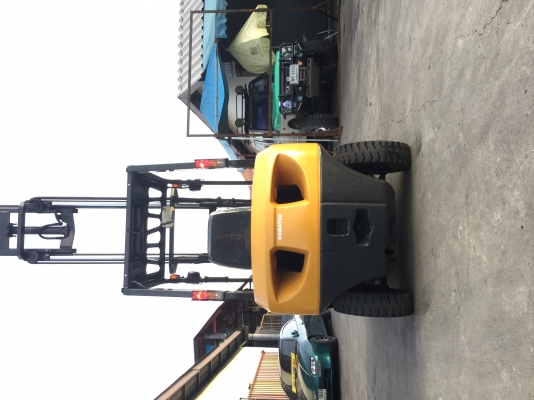 ขาย โคมะสุ 2.5 ตัน ดีเซล เสาทูฟรี 4.3 เมตร เกียร์ออโต้