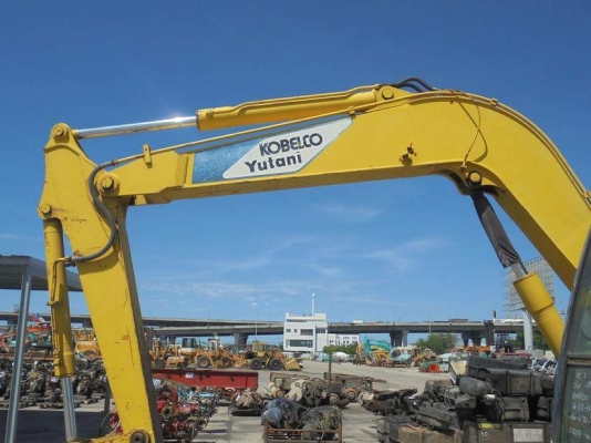 มาใหม่จ้า  KOBELCO SK60-มาร์คทรี  เก่านอกแท้  เครื่องปั๊มดี  ไฟฟ้าครบ  ช่วงล่างแน่น  โทร  089-3818694  ดวงนภา