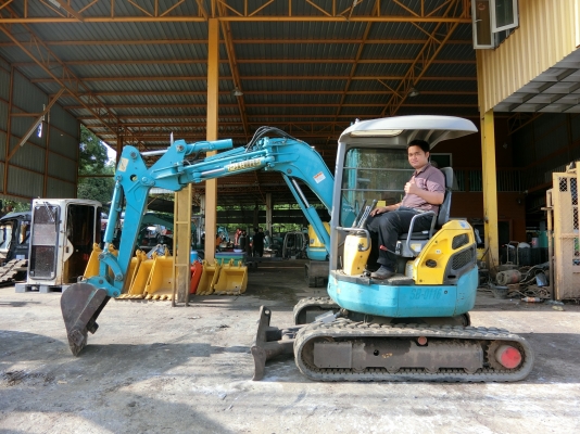 ราคา 380,000-. ขายรถขุด KUBOTA RX303 พร้อมใช้งาน ระบบไว เครื่องปั่มแรง เก่านอกนำเข้า มีเอกสารใบอินวอย  ติดต่อเจ้าของโดยตรง: 096-5411713 หรือ 092-5768909 (เสี่ยบาส)