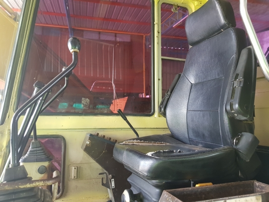 ขายKOMATSU  PC 100-3