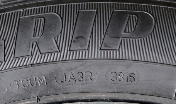 ล้อ FORD EV ขอบ 20 พร้อมยาง