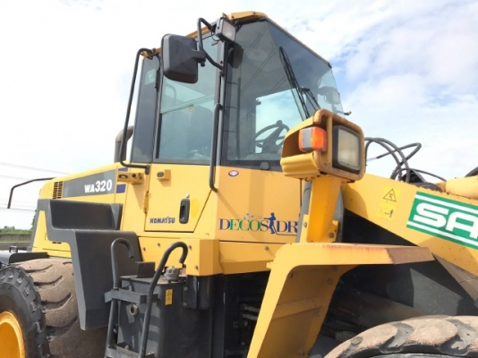 ขายรถตักล้อยาง KOMATSU WA320-6 ปี 2012 รถนอกนำเข้าเองจากญี่ปุ่น สภาพสวยพร้อมใช้งาน มีVDOการทำงานครับ