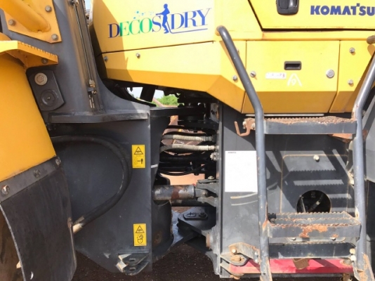 ขายรถตักล้อยาง KOMATSU WA320-6 ปี 2012 รถนอกนำเข้าเองจากญี่ปุ่น สภาพสวยพร้อมใช้งาน มีVDOการทำงานครับ