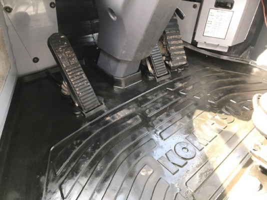 ขายรถตักล้อยาง KOMATSU WA320-6 ปี 2012 รถนอกนำเข้าเองจากญี่ปุ่น สภาพสวยพร้อมใช้งาน มีVDOการทำงานครับ