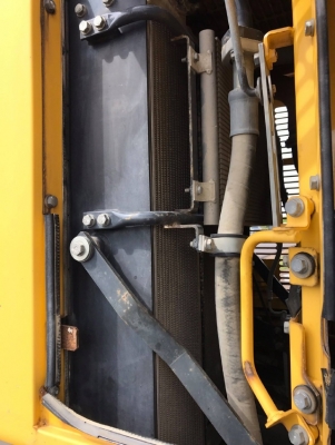 ขายรถตักล้อยาง KOMATSU WA320-6 ปี 2012 รถนอกนำเข้าเองจากญี่ปุ่น สภาพสวยพร้อมใช้งาน มีVDOการทำงานครับ