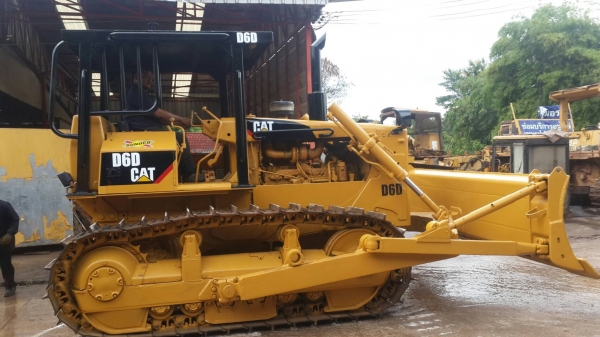 D6D เครื่อง 10z สภาพเต็ดีมทุกอย่าง เอกสารครบ