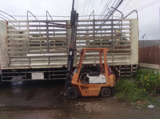 ขายรถโฟล์คลิฟท์ TOYOTA รุ่น 4FGL18 1.8ตันเสาสูง3.5เมตร