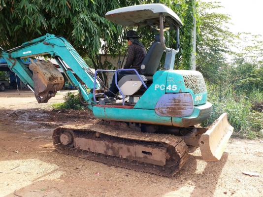 Komatsu pc40-7 พร้อมใช้งาน
