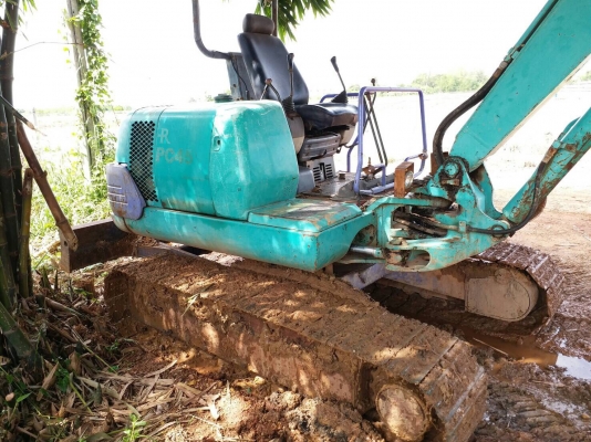 Komatsu pc40-7 พร้อมใช้งาน