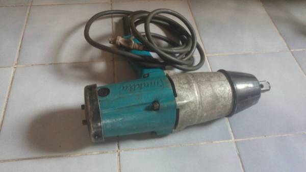 บล็อกไฟฟ้า บล็อกไฟฟ้า