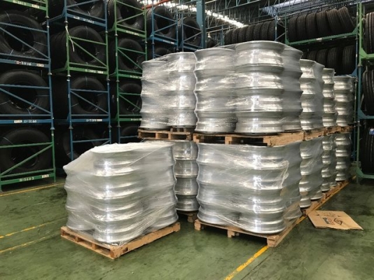 ** ราคาลูกละ 1,490 ** กะทะใหม่ขอบ 22.5 10น๊อต หน้ากว้าง 8.25" ของมีจำนวนไม่เยอะคับ ** ราคาลูกละ 1,490 ** กะทะใหม่ขอบ 22.5 10น๊อต หน้ากว้าง 8.25" ของมีจำนวนไม่เยอะคับ