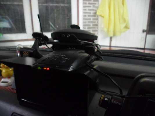 Radio Shack รุ่น TRI-BAND เครื่องเตือนกล้องตรวจจับความเร็ว Made in USA