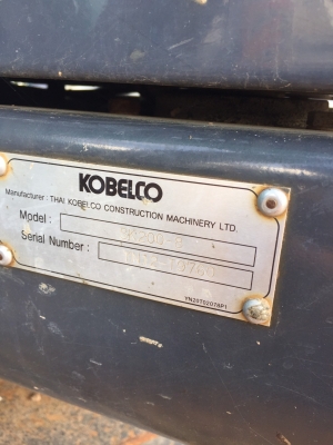 รถแบคโฮ Kobelco 200 super x Sn.9760 ปี 2556