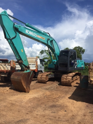 รถแบคโฮ Kobelco 200 super x Sn.9760 ปี 2556
