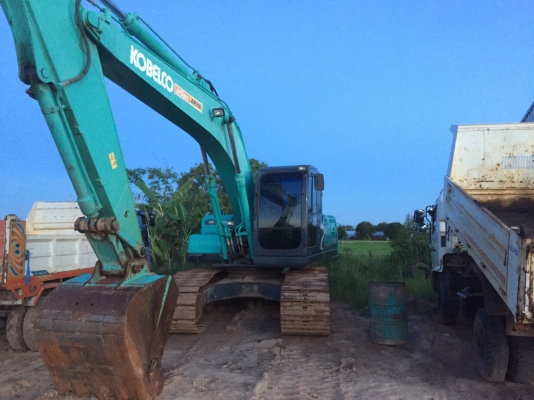 รถแบคโฮ Kobelco 200 super x Sn.9760 ปี 2556