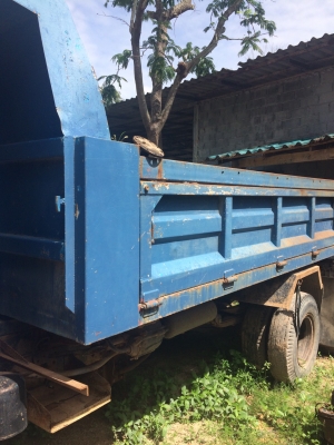 ขายกระบะดั้ม6ล้อ115แรงอุปกรครบชุด