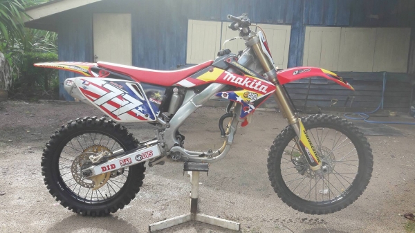 ขายโครงยืน crf 250 ขายโครงยืน crf 250