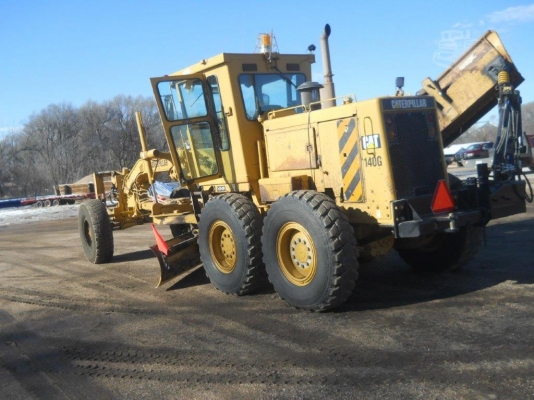 รถเกรด CATERPILLAR รุ่น 140G#72V16XXX ปี 1993 มือสองนำเข้าจากอเมริกา สภาพสวยพร้อมใช้งาน ราคาต่อรองได้ รถเกรด CATERPILLAR รุ่น 140G#72V16XXX ปี 1993 มือสองนำเข้าจากอเมริกา สภาพสวยพร้อมใช้งาน ราคาต่อรองได้