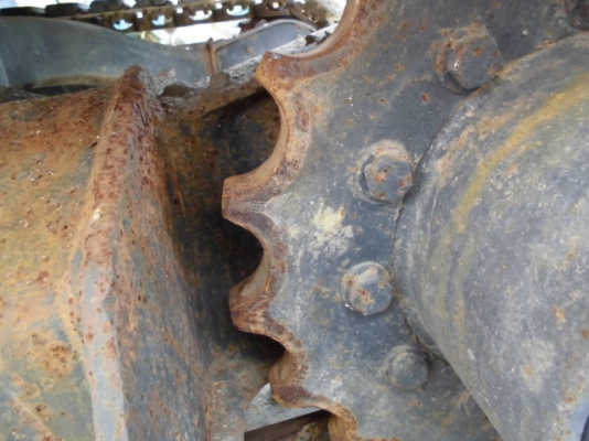 ขายรถขุด komatsu pc 40MR-2 แทรกเหล็ก รถนำเข้าจากประเทศญี่ปุ่นไม่เคยใช้งานในไทย สนใจติดต่อ 092-3309229 อีด