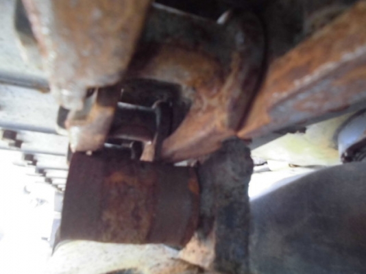 ขายรถขุด komatsu pc 40MR-2 แทรกเหล็ก รถนำเข้าจากประเทศญี่ปุ่นไม่เคยใช้งานในไทย สนใจติดต่อ 092-3309229 อีด