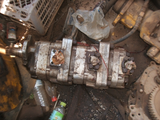 ขายอะไหล่ปั้มไฮดรอลิค แมคโคร รถเกี่ยวข้าว มีให้เลือกมากมาย