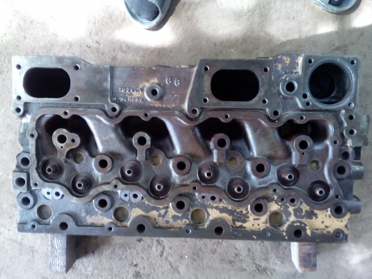 ขายฝาสูบรถแทรกเตอร์CAT- D-4และเสื้อกรอง D-4 เกียร์ D-5-H ของถอด สภาพตามรูปขายไม่แพงครับ