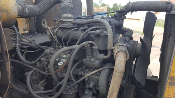 ขาย รถตัก KOMATSU JH30 รถใช้งานได้ปกติ ต่อแขนแล้ว ราคาต่อรองได้