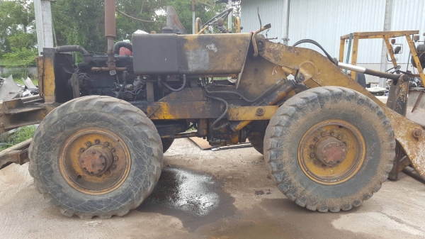 ขาย รถตัก KOMATSU JH30 รถใช้งานได้ปกติ ต่อแขนแล้ว ราคาต่อรองได้