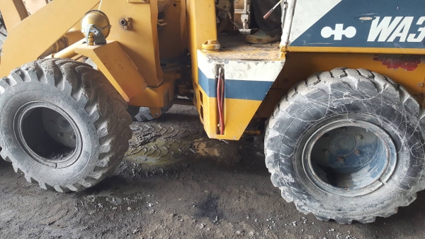 ขาย รถตัก KOMATSU WA30-1 เอวอ่อน เกียร์ทอค รถทำงานดีคล่องตัว ราคาคุยกันได้ครับ ขาย รถตัก KOMATSU WA30-1 เอวอ่อน เกียร์ทอค รถทำงานดีคล่องตัว ราคาคุยกันได้ครับ