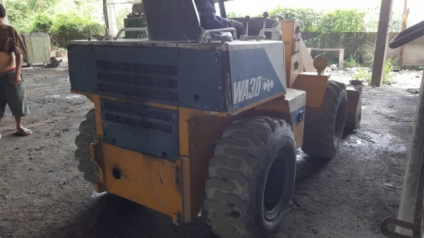 ขาย รถตัก KOMATSU WA30-1 เอวอ่อน เกียร์ทอค รถทำงานดีคล่องตัว ราคาคุยกันได้ครับ ขาย รถตัก KOMATSU WA30-1 เอวอ่อน เกียร์ทอค รถทำงานดีคล่องตัว ราคาคุยกันได้ครับ