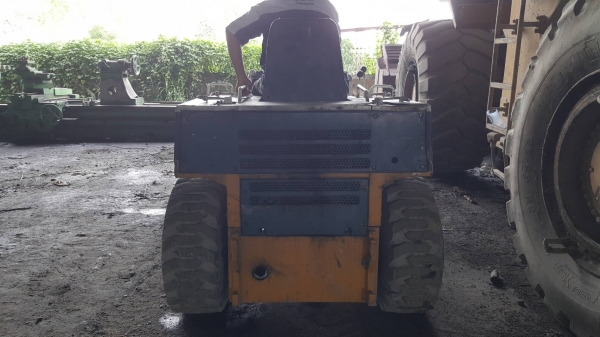 ขาย รถตัก KOMATSU WA30-1 เอวอ่อน เกียร์ทอค รถทำงานดีคล่องตัว ราคาคุยกันได้ครับ ขาย รถตัก KOMATSU WA30-1 เอวอ่อน เกียร์ทอค รถทำงานดีคล่องตัว ราคาคุยกันได้ครับ