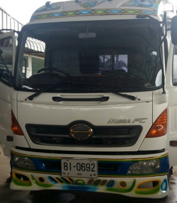หกล้อ ฮีโน่ FC4J145ปี49ช่วงยาว5.50ม.แอร์เย็นๆ รถห้าง สภาพดีสวยบางเดิมพายในครบ พร้อมใช้งาน ทะเบียนพร้