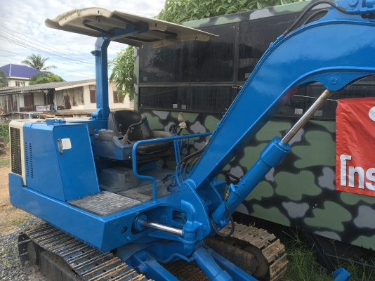 รถแม็คโคร สภาพพร้อมใช้งาน