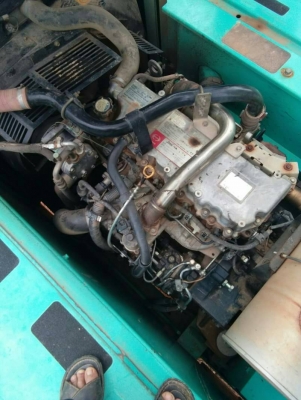 ขายด่วนๆ KOBELCO YN12 สภาพพร้อมใช้งานสุดๆ12,000ชม.เอกสารเล่มทะเบียนปี58  จัดไฟแนนท์ได้1,000,000-1,200,000 ตามสภาพราคา1,600,000บาท โทอดี 0990035892 (/)0843923995 ดูรถ อ.ศรีสงคราม จ.นครพนม