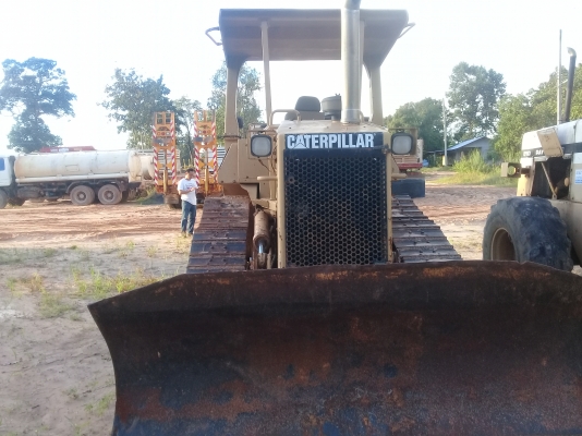 ขายรถแทรกเตอร์ CATD4H สวยเดิมๆ ขายรถแทรกเตอร์ CATD4H สวยเดิมๆ