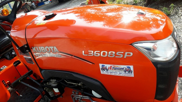 ขายรถไถคูโบต้า  KUBOTA   L 3608SP พร้อมชุดใบมีดดันหน้าคานล่าง  โรตารี่